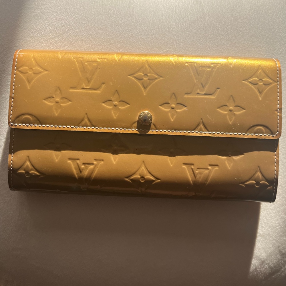 Louis Vuitton Long Beige Poudre Monogram Vernis Wallet -TS2142